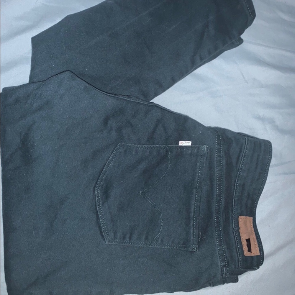 Green skinny Levi’s